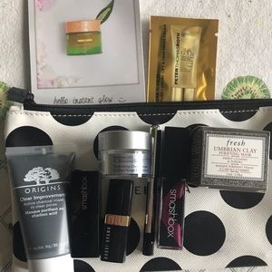 Sephora Mini set of 8 with cosmetic pouch